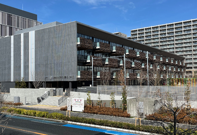 新小倉小学校外観