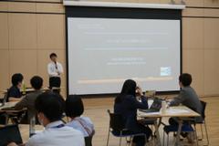 先生たちも勉強中