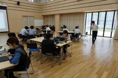 先生たちも勉強中